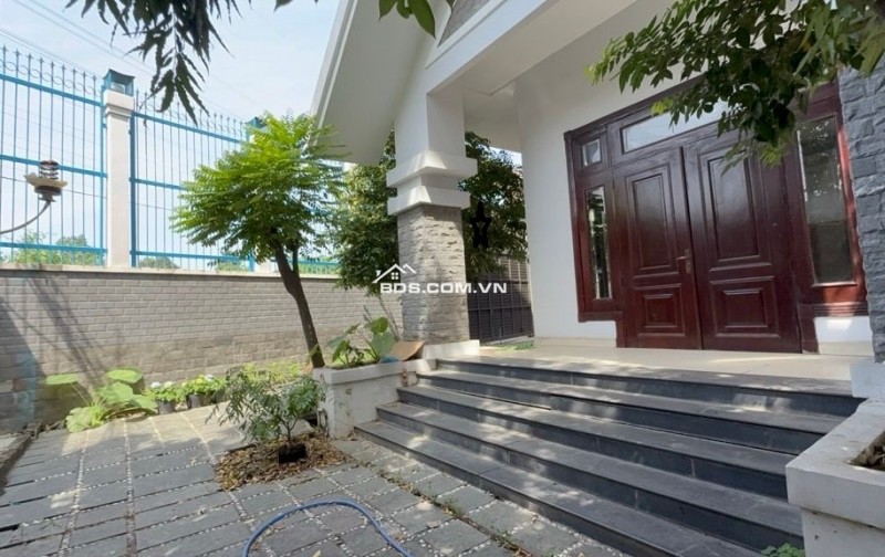 BÁN NHÀ MẶT PHỐ TRẦN HƯNG ĐẠO I QUẬN 5, HỒ CHÍ MINH - SỔ HỒNG CHÍNH CHỦ, DIỆN TÍCH 300M2, CHÍNH XÁC GIÁ 100 TRIỆU!